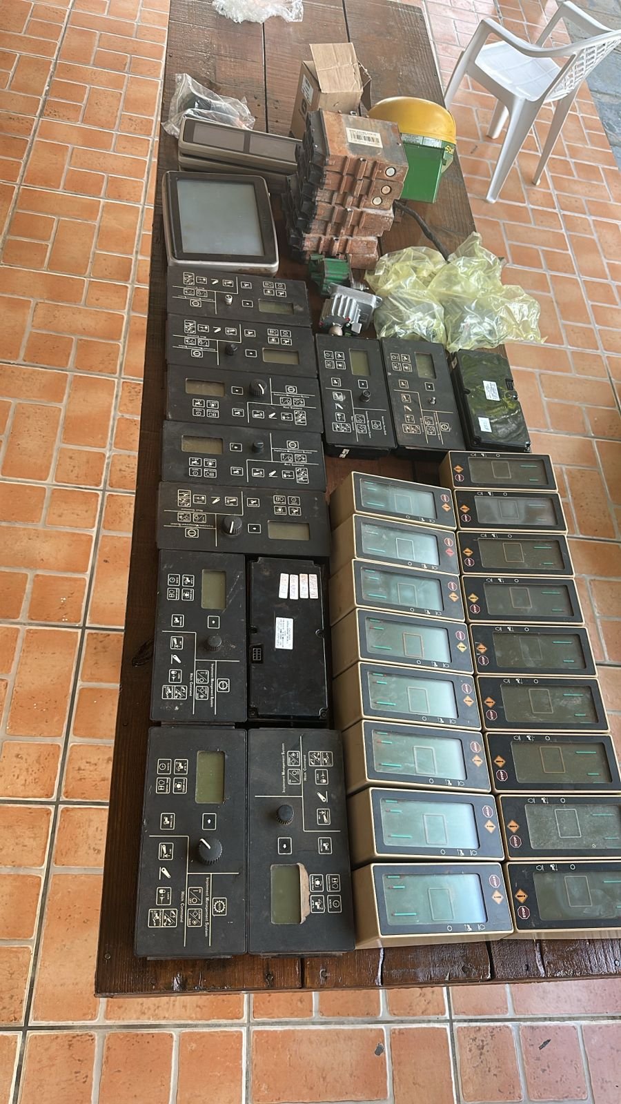 Módulos de Tratores John Deere CommandCenter e Módulo Monitor L 24 / L 14 / L 25 etc